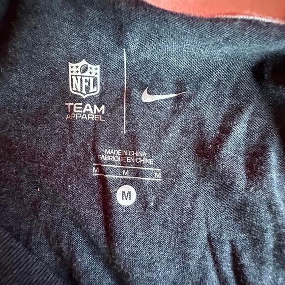 Broncos Shirt Womens Size Medium Gray Football Sporty Denver Big Game Weekend - Picture 6 of 6